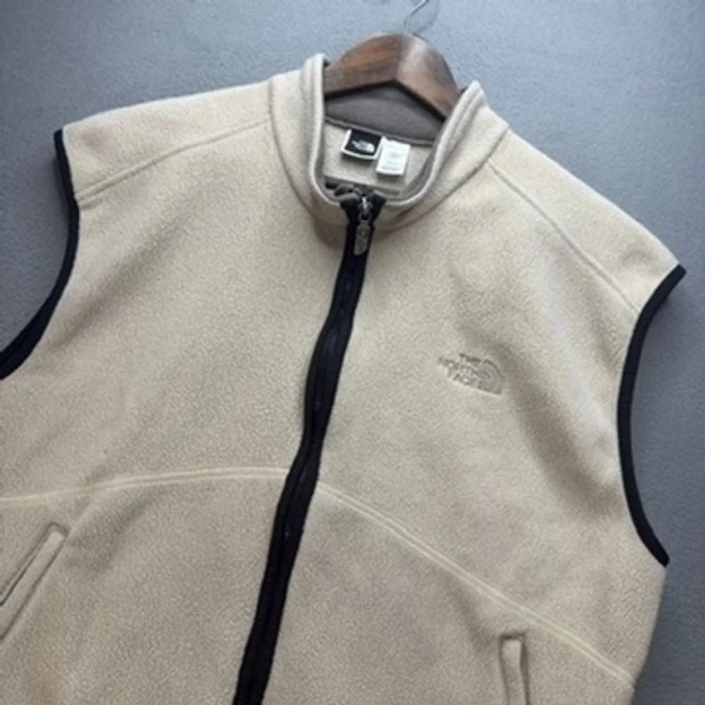 The North Face Denali Fleece Vest Regular Size L Beige Full Zip Sleeveless